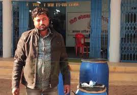 गांजा तस्कर नए तरीके से सजी-धजी पिकअप में लोडेड ड्रम देखकर पुलिस को हुआ शक, जांच में पकड़ाया गांजा