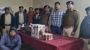 अंबिकापुर में खपा रहा था यूपी की अंग्रेजी शराब, भारी मात्रा में अलग-अलग ब्रांड की शराब के साथ युवक गिरफ्तार