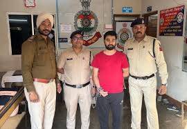 जीएसटी अफसर के बेटे ने की 36 लाख की ठगी, आरोपी नागपुर से गिरफ्तार