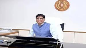 सामान्य महिला सीट पर पुरुष प्रत्याशी : कांग्रेस की लिस्ट पर वित्त मंत्री की चुटकी, ओपी बोले-शायद टाइपिंग एरर होगी