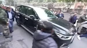 केजरीवाल ने इशारा किया कि गाड़ी चढ़ा दो…प्रवेश वर्मा ने AAP संयोजक पर लगाए आरोप