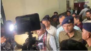 शराब घोटाला मामला : पूर्व आबकारी मंत्री कवासी लखमा भेजे गए जेल, लखमा ने कहा- मैं निर्दोष हूँ
