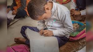 MCB जिले के स्कूलों में भारी असमानता, कहीं जरूरत से ज्यादा शिक्षक… तो कहीं बेहद कम