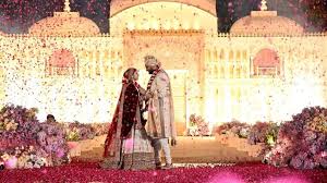 परिणय सूत्र में बंधे जीत अदाणी और दिवा शाह, गौतम अदाणी ने सोशल मीडिया पर साझा की तस्वीरें