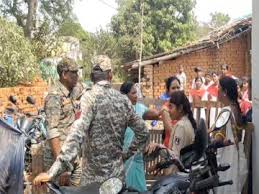 छत्तीसगढ़ :धर्म परिवर्तन पर बवाल चर्च में रोकी प्रार्थना सभा हिंदू संगठन बोला- बहला-फुसलाकर करवा रहे आदिवासियों का धर्मांतरण