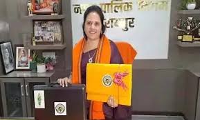 मेयर मीनल चौबे ने 1529 करोड़ की बजट पेश की