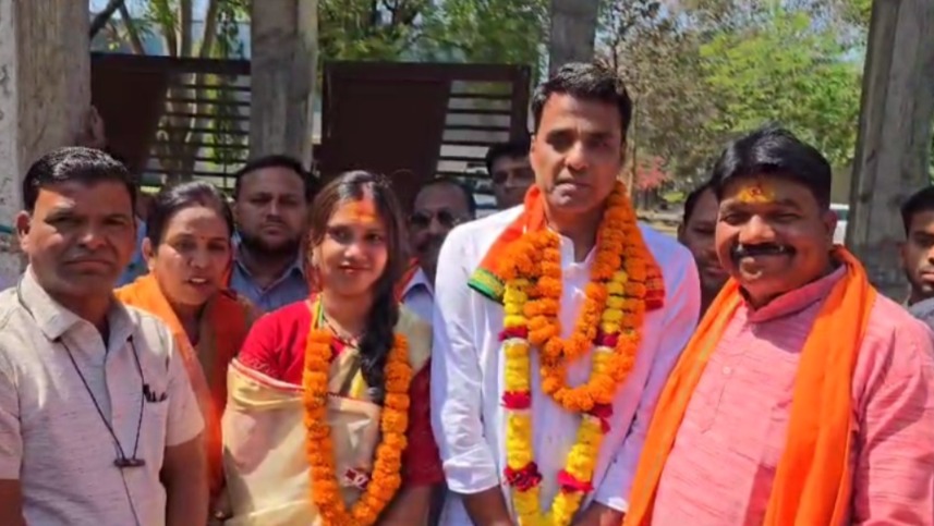 निर्विरोध जिला पंचायत अध्यक्ष बनीं शिखा रविन्द्र गबेल