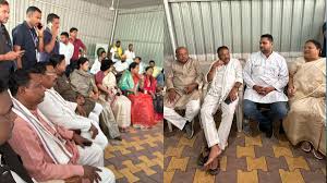 भूपेश बघेल के घर पहुंचे टीएस सिंहदेव समेत कई बड़े नेता, कार्यकर्ताओं ने नगाड़ा बजाकर की नारेबाजी, जवानों के साथ हुई झूमाझटकी