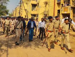 RDA कॉलोनी में 100 पुलिसकर्मियों ने मारी रेड, 25 लोग हिरासत में