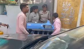 भूपेश बघेल के बंगले में लाई गई नोट गिनने की मशीन, जानिए छापेमार कार्रवाई में अब तक कितनी हुई रिकवरी