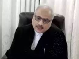 IFS अफसर को हाईकोर्ट ने लगाई फटकार, गलत FIR दर्ज करने पर जताई नाराजगी