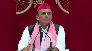 लाशों पर सियासत! अखिलेश ने कहा- शुभम द्विवेदी के घर नहीं जाऊंगा; क्या इंसानियत से बड़ी हो गई राजनीति?