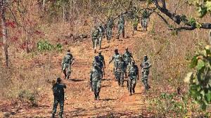 बीजापुर- तेलंगाना बॉर्डर पर 5 नक्सली ढेर