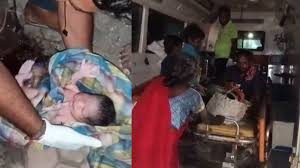 मानवता की मिसाल: सड़क पर प्रसव पीड़ा से तड़पती रही महिला, भीड़ बनाती रही वीडियो, एक दंपति ने बचाई मां-बच्चे की जान