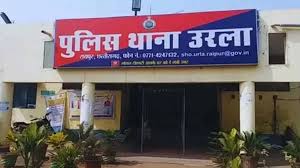 कुत्ते के लिए बहाया मां का खून : सनकी बेटे ने हथौड़ी मारकर ले ली मां की जान, पत्नी को भी किया घायल
