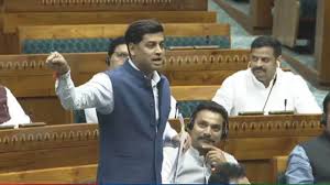 आज अगर बालासाहेब जीवीत होते और देखते…’ श्रीकांत शिंदे ने Waqf Bil का विरोध कर रहे उद्धव गुट की लगाई क्लास