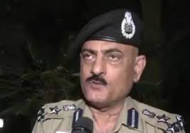 मुर्शियाबाद में हमारे खिलाफ जैसे युद्ध छेड़ दिया, पेट्रोल बम, पत्थरों से हुआ हमले- बीएसएफ के डीआईजी ने बताई लोमहर्षक दास्तां