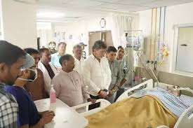भरत वर्मा वेंटिलेटर सपोर्ट में, गृहमंत्री विजय शर्मा और बीजेपी नेताओं ने जाना हाल चाल