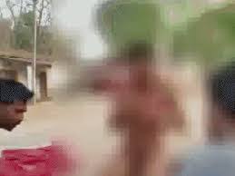 गर्लफ्रेंड से मिलने गए युवक को बीच चौराहे नग्न कर पीटा, पुलिस हिरासत में 6 आरोपी