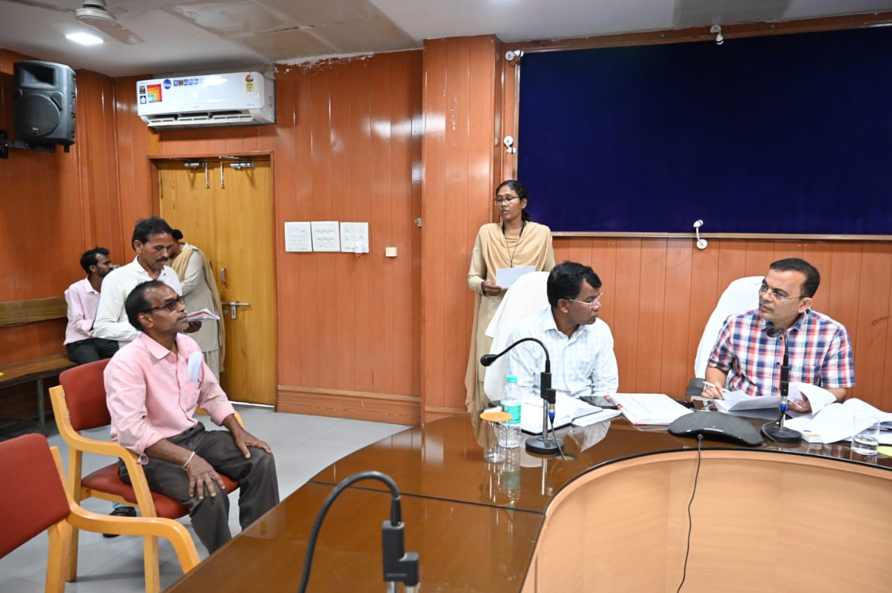 जनदर्शन में गूंजीं जनता की आवाज,कलेक्टर ने दिए त्वरित समाधान के निर्देश