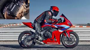 2025 Honda CB650R बाइक भारतीय बाजार में हुई लॉन्‍च, सुपरबाइक में मिला E Clutch फीचर, जानें कितनी है कीमत