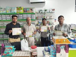 छत्तीसगढ़ : 331 मेडिकल स्टोर में छापेमारी, 21 दुकानों में निर्धारित मूल्य से ज्यादा दामों पर बेची जा रही थी दवाइयां