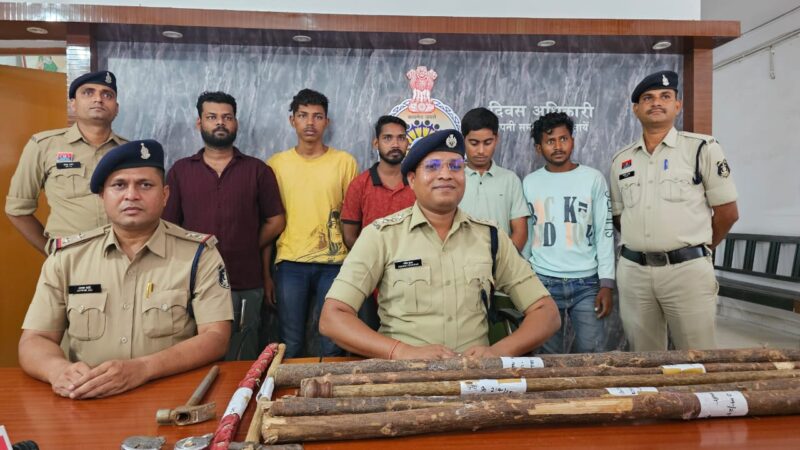 पीला महल सक्ती घटना के मुख्य साजिश कर्ता पुलिस के डर से हुये फरार,मामले में 05 आरोपी गिरफ्तार