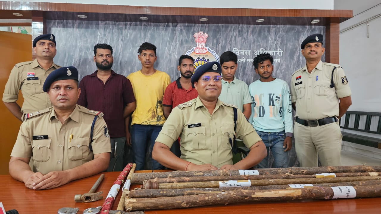 पीला महल सक्ती घटना के मुख्य साजिश कर्ता पुलिस के डर से हुये फरार,मामले में 05 आरोपी गिरफ्तार