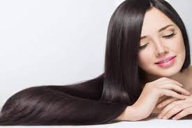 गर्मियों में बालों की देखभाल के लिए 7 प्रभावी टिप्स