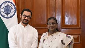 Sitaare Zameen Par की सफलता के बीच राष्ट्रपति भवन पहुंचे आमिर खान, द्रौपदी मुर्मू से मुलाकात की तस्वीर आई सामने