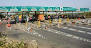 देश से खत्म होगा टोल टैक्स? गडकरी जल्द करने वाले हैं बड़ा एलान