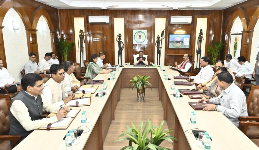 CM साय कैबिनेट की बैठक संपन्नः अनेक महत्वपूर्ण निर्णय पर लगी मुहर
