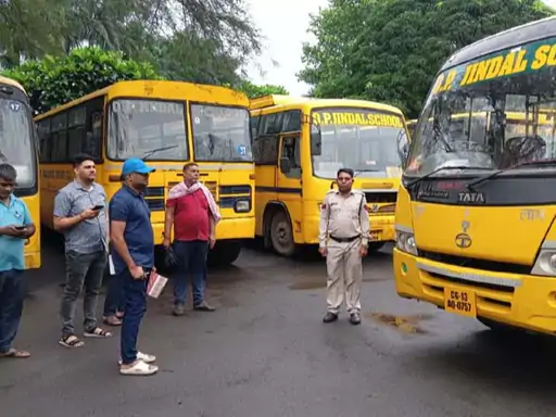 रायगढ़ में फिटनेस जांच में नहीं पहुंची 106 स्कूल बसे
