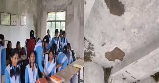 दुगली स्कूल भवन जर्जर: दीवारों के दरार में फंसा बच्चों का भविष्य