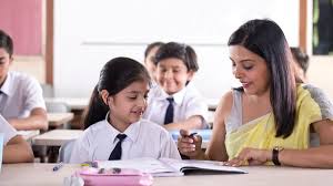 शिक्षकों की नई वैकेंसी : एक साथ इतने पदों पर होगी भर्ती.. जानिए डिटेल