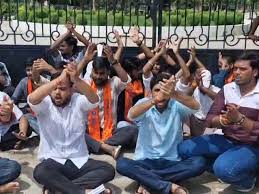 छात्रा आत्महत्या मामले में नया खुलासा, दो ABVP कार्यकर्ता गिरफ्तार; दोनों छात्रों ने ही किया था ये काम