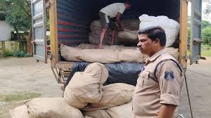 जशपुर में पुलिस की सख्ती, अवैध गुटखा परिहन मामले में ट्रक मालिक पर लगाया 29.96 लाख का जुर्माना