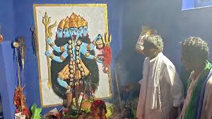 देव दशहरा मनाने गोहरापदर छैलडोंगरी में जुटे हजारों श्रद्धालु, महिलाओं का शामिल होना रहता है वर्जित