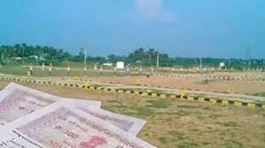 प्लॉट एक और दावेदार अनेक: गाढ़ी कमाई से कराई रजिस्ट्री पर उठे सवाल, बिना जांच जमीन खरीदना पड़ा भारी