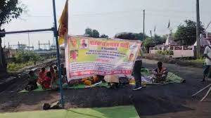 सर्व आदिवासी समाज का बड़ा आंदोलन, आधा दर्जन से अधिक गांवों के ग्रामीणों ने 5 सूत्रीय मांगों को लेकर किया चक्काजाम