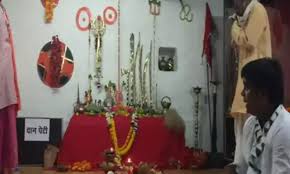 रायपुर के कंकाली मठ में उमड़ी भीड़, 1000 साल पुराने शस्त्रों की हुई पूजा