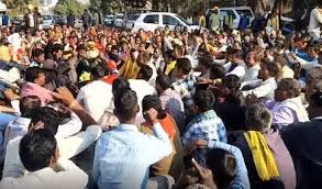 छत्तीसगढ़ के इस विधायक के खिलाफ सर्व आदिवासी समाज ने खोला मोर्चा, कलेक्ट्रेट के सामने बैठे धरने पर, की ये मांग