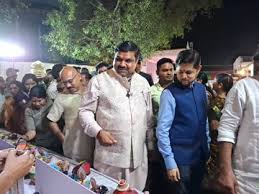 कंप्यूटर पीटी और योग टीचर के 300 पदों पर होगी भर्ती