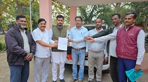 निकायों के पेंच में अटके 300 शिक्षकों के 4 करोड़ रुपए, वर्षों से अपने ही मेहनताने के लिए भटक रहे शिक्षक