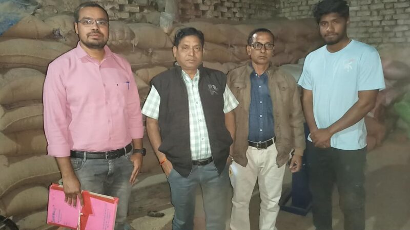 राजनांदगांव जिले में 5.88 करोड़ मूल्य का 18,983 क्विंटल अवैध धान और 11 वाहन जब्त