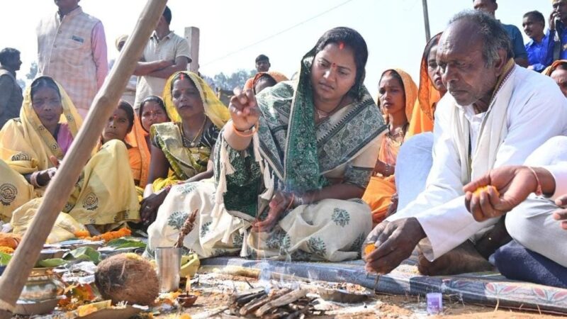 मंत्री लक्ष्मी राजवाड़े ने दो सड़क निर्माण कार्यों का किया भूमिपूजन