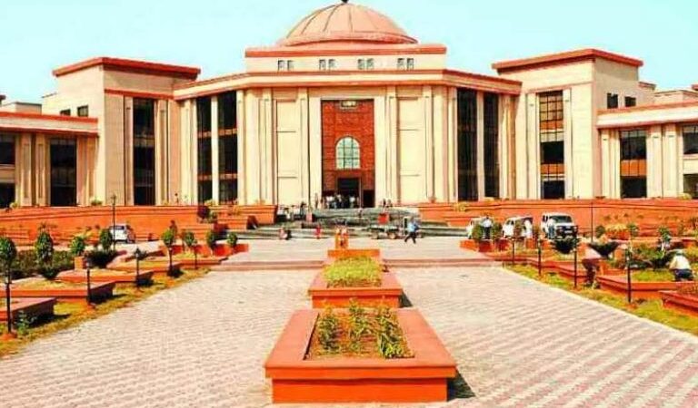 हाईकोर्ट में सरकार की पैरवी के लिए अतिरिक्त महाधिवक्ता, उप महाधिवक्ता और शासकीय अधिवक्ताओं की नियुक्ति, आदेश जारी