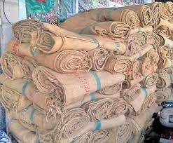 पीडीएस के 80 हजार बारदाने गायब, जांच करने पहुंची टीम