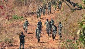 छत्तीसगढ़ में सुरक्षाबलों और नक्सलियों के बीच मुठभेड़, 14 नक्सली किए गए ढेर